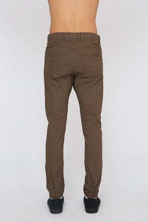 Zoo York Mens Solid Twill 5-Pocket Jogger