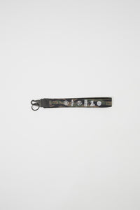 Young & Reckless Mens Camo Lanyard Keychain