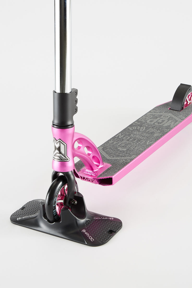 Madd Gear VX7 Pro Scooter - Fuchsia