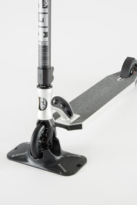 Madd Gear VX8 Pro Scooter - Silver